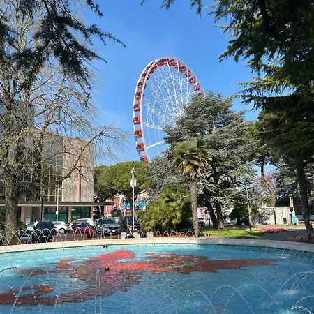 Nuovo Con Terrazzo E Piscina *